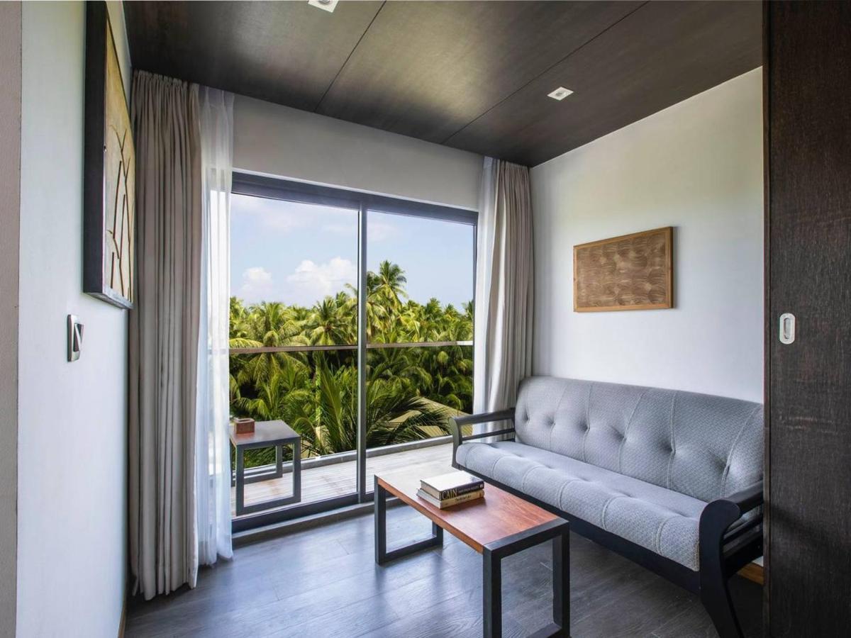 Ataraxis Grand And Spa Fuvahmulah Eksteriør bilde